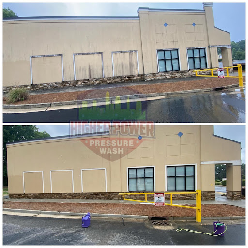 commercial strip mall pressure washing